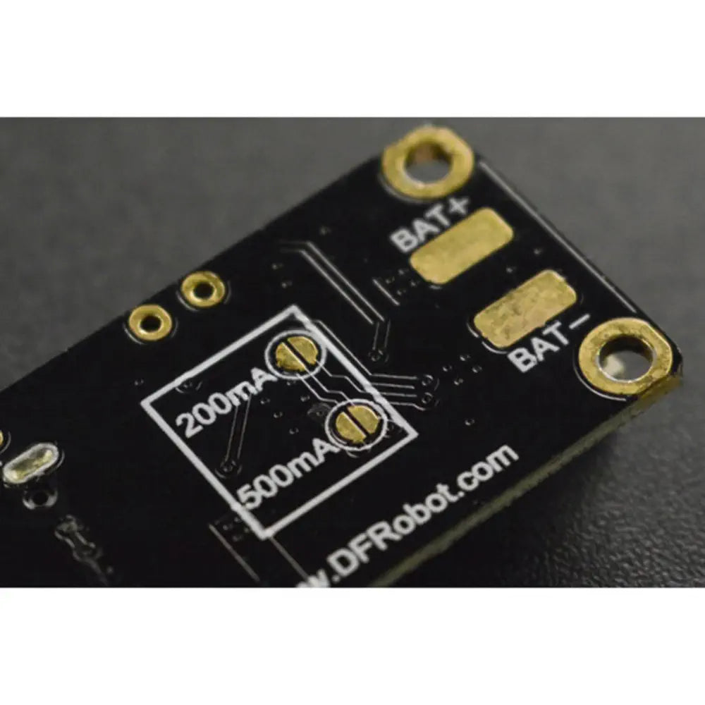 3.7V Lipo Charger Type C - RobotShop