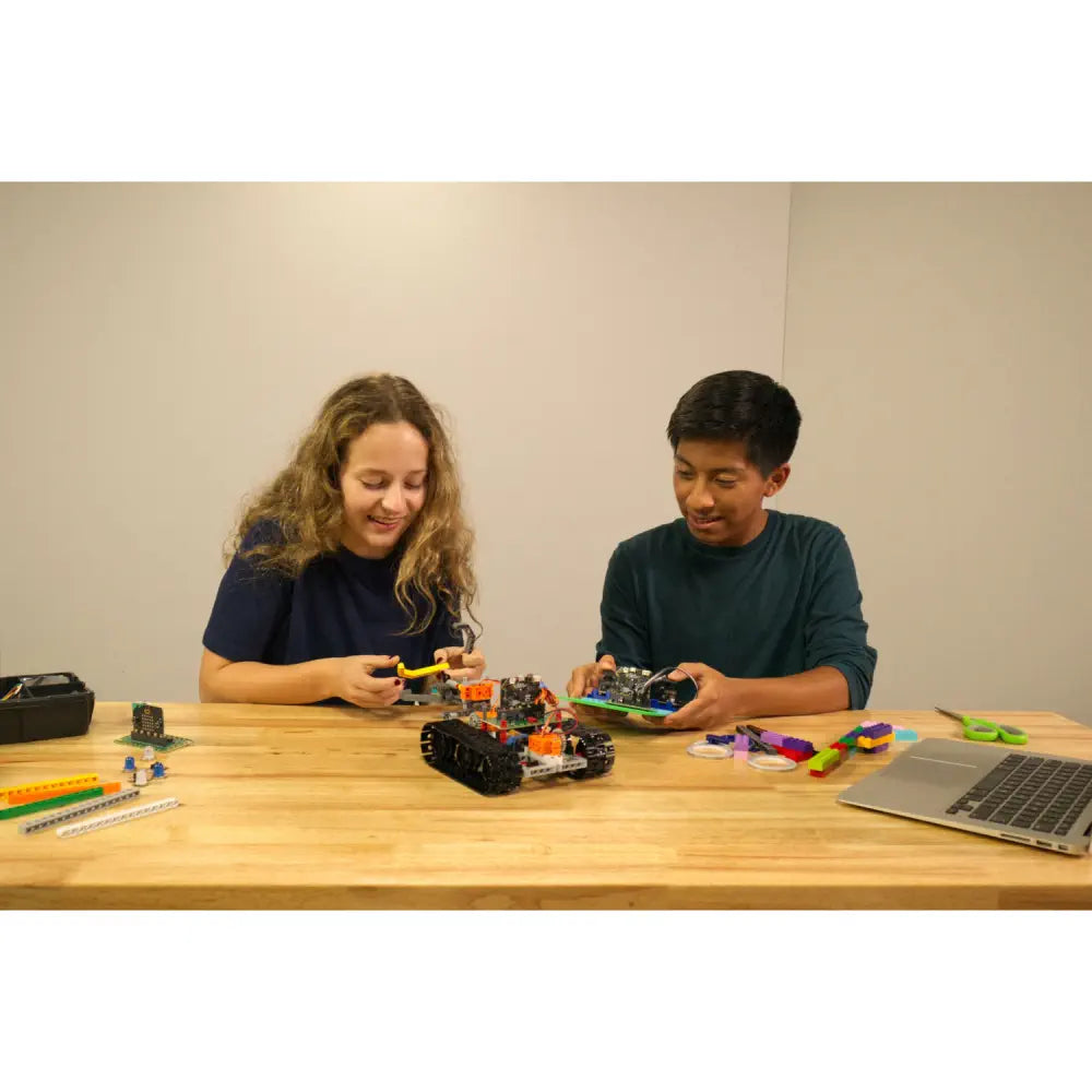 Crazy Circuits Classroom Set: Bit Board w/o micro:bit (10 Pack)
