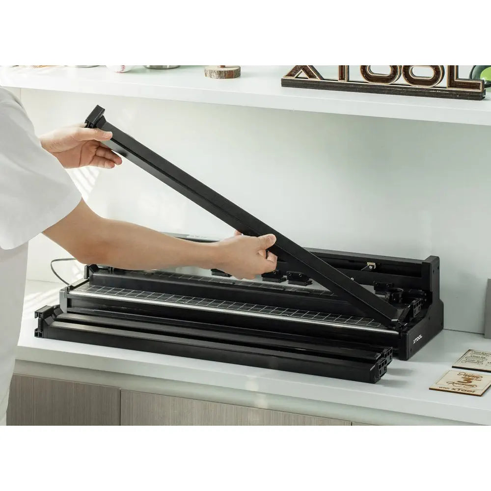 xTool S1 Basic Automatic Conveyor Feeder (39-Inch)