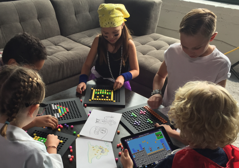 Bloxels Official Kit: Build Your Own Video Games